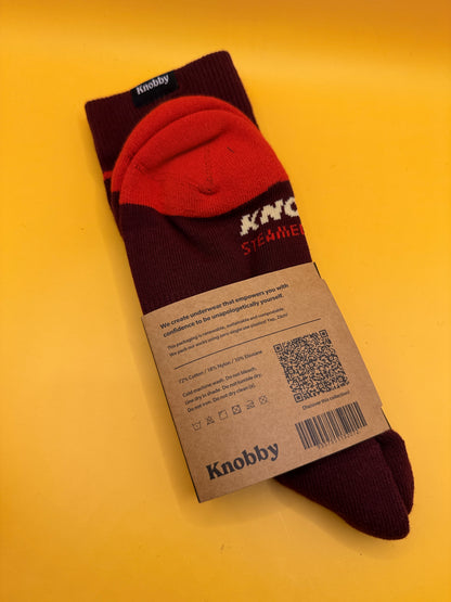 Knobby Dumpling Dynasty Crew Socks Burgundy