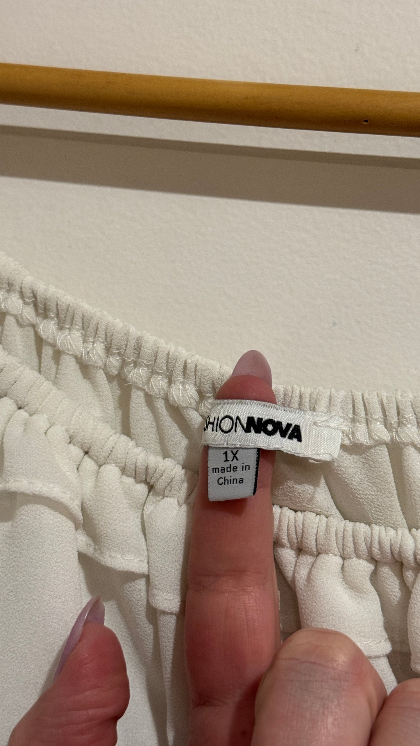 Fashion Nova Size 1X Off Shoulder Shirred Dress
