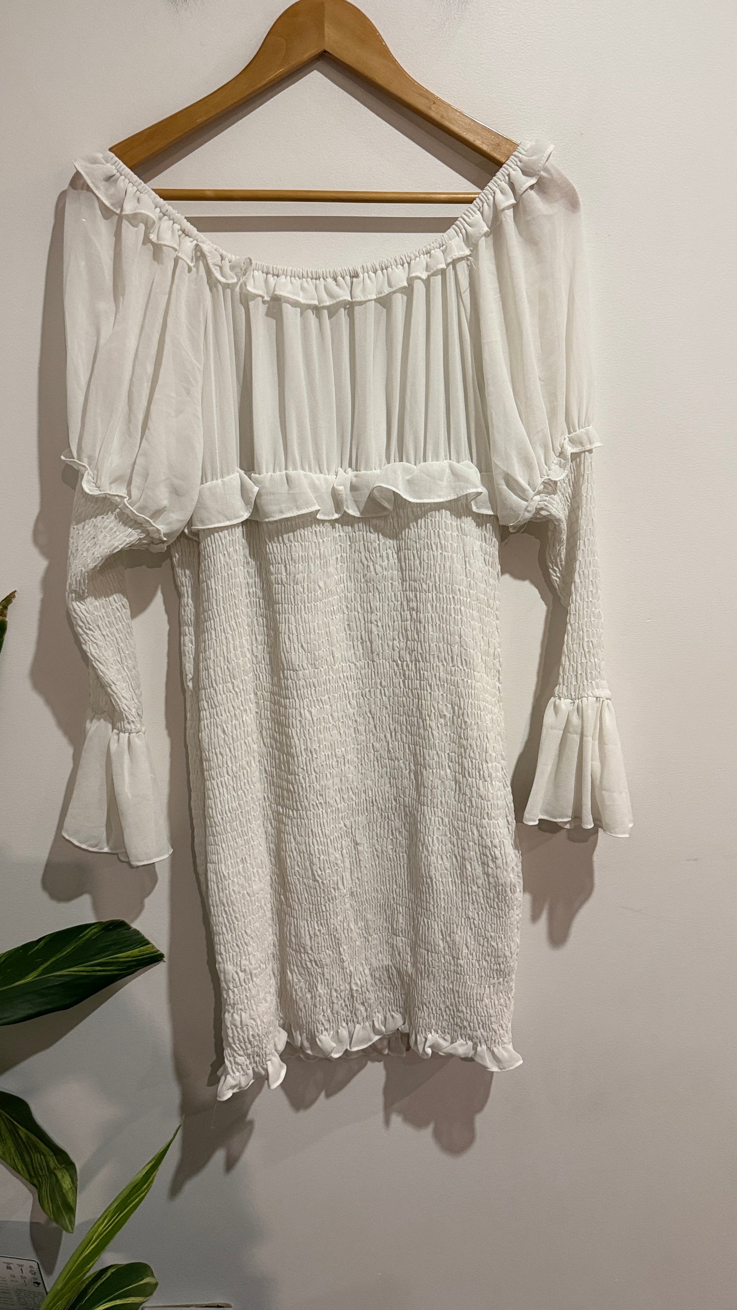 Fashion Nova Size 1X Off Shoulder Shirred Dress