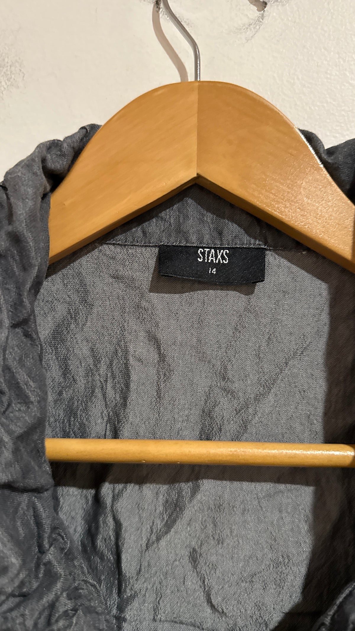 Staxs Size 14 | U/Arm to U/Arm 48cm Zip Front Jacket