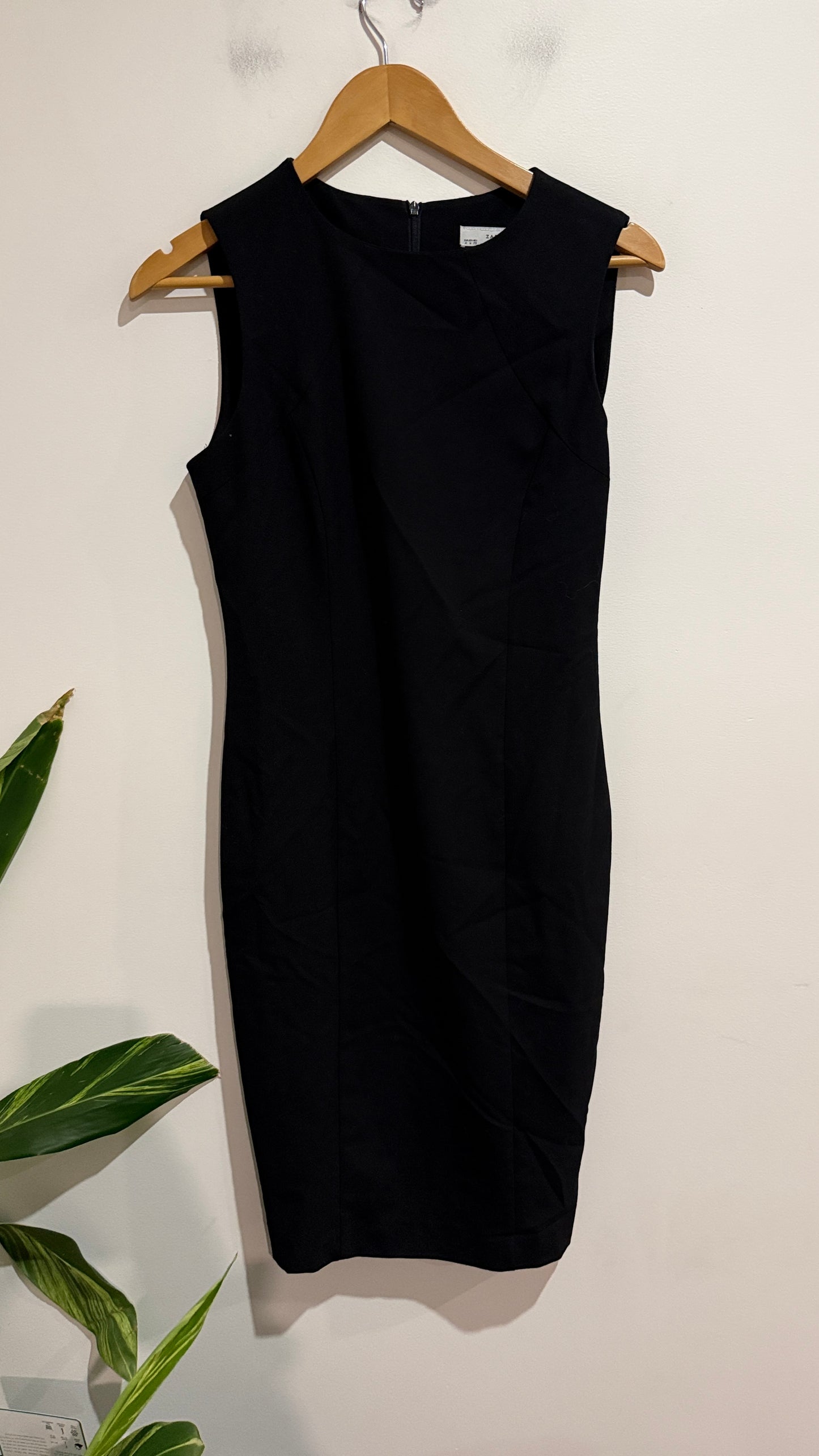 Zara Basic Size M Black Sheath Dress