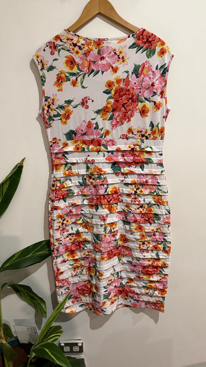 Millers Size 12 Floral Print Pleated Dress