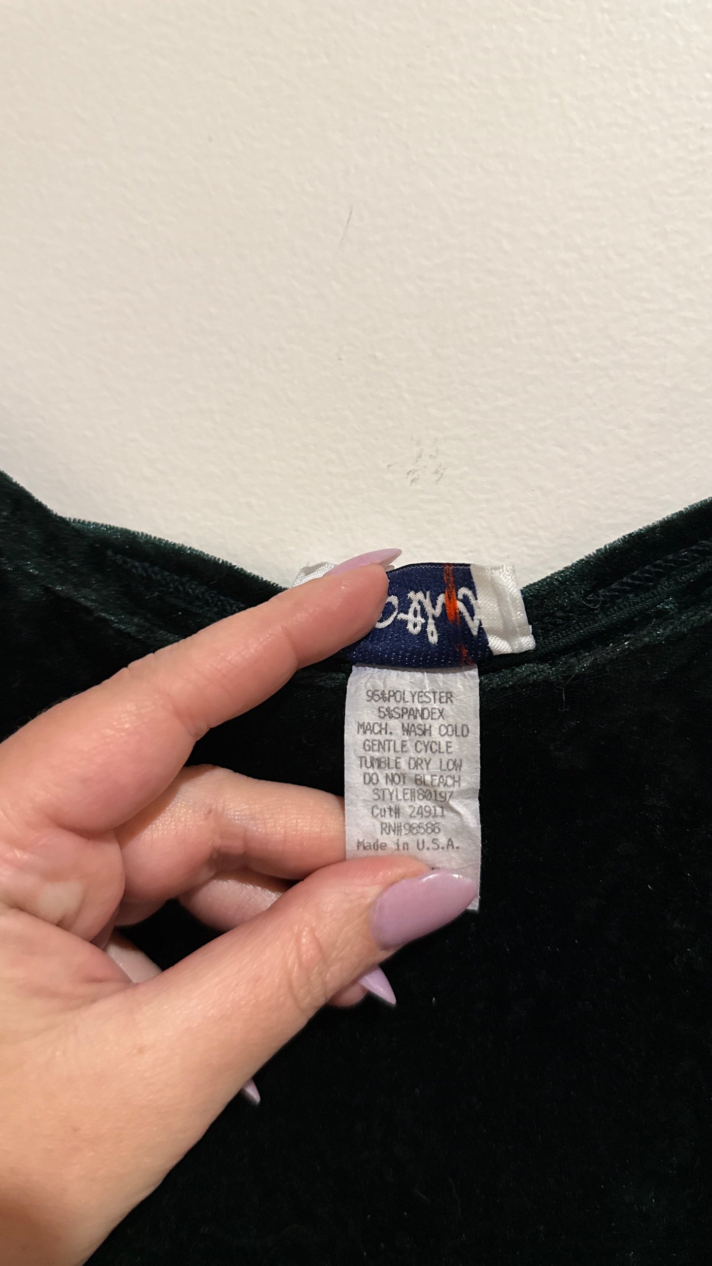 Top This Size Large | U/Arm to U/Arm 42cm Cami Top