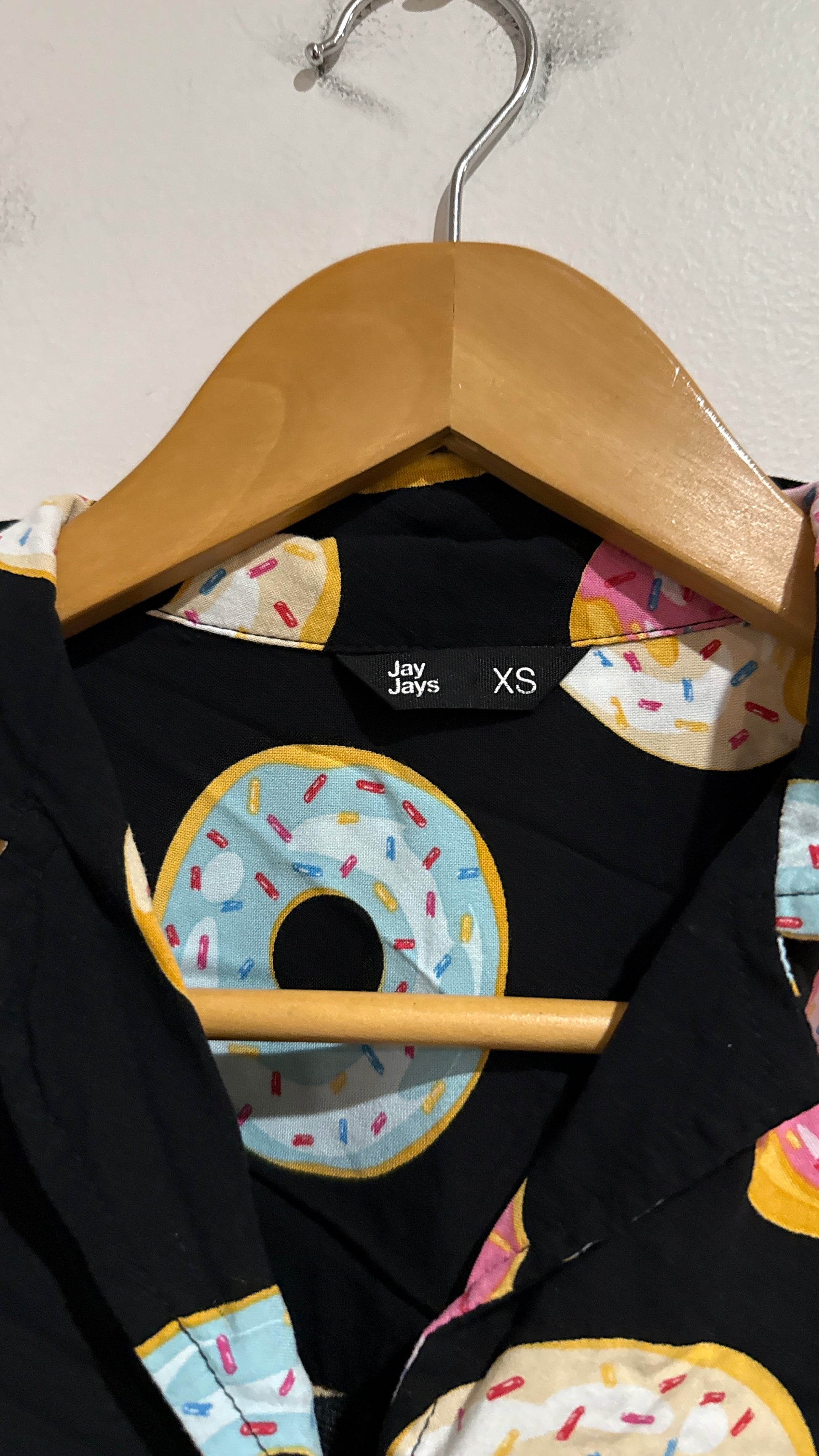 Jay Jays Size XS Donut Print Button Up Shirt