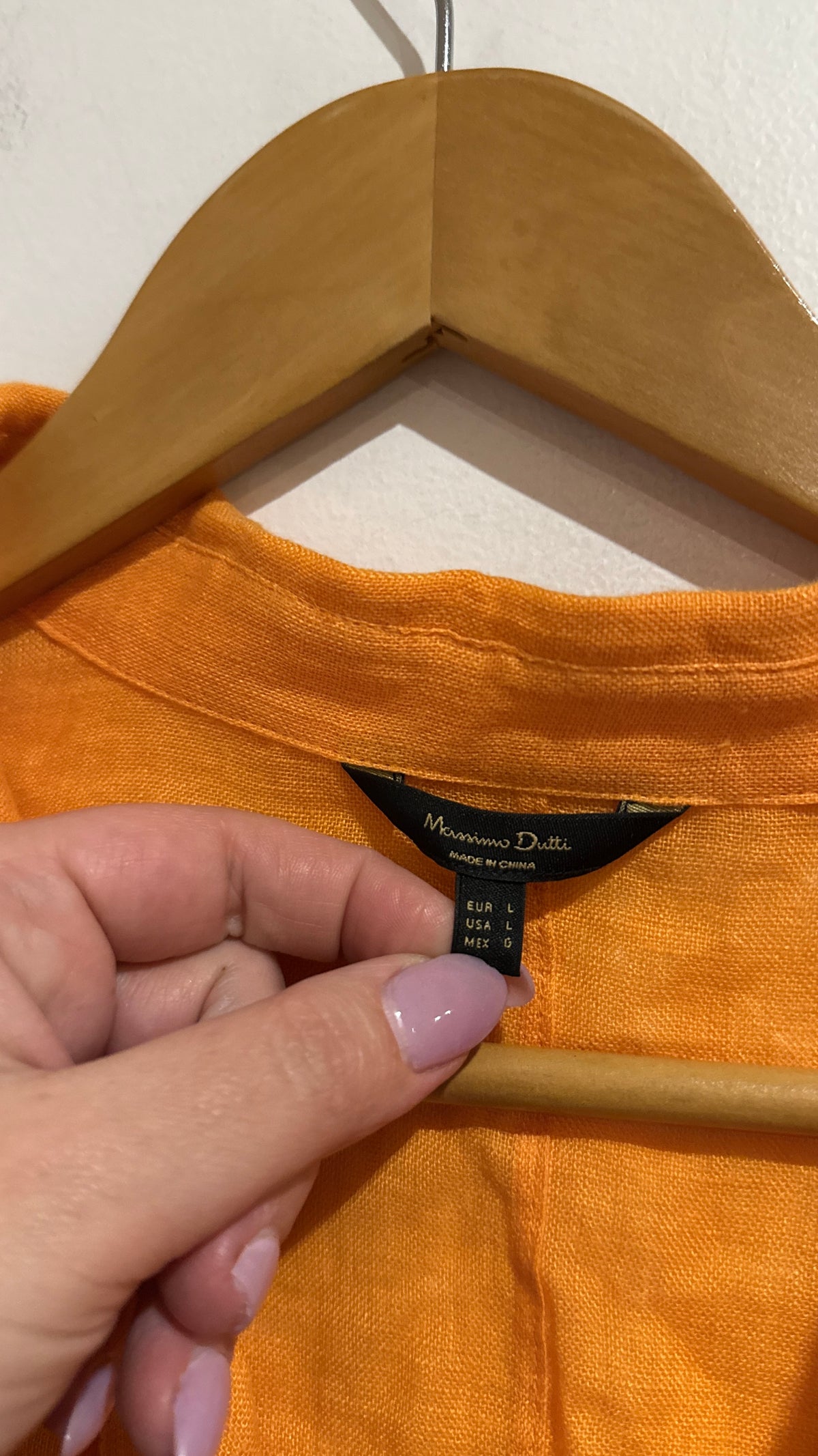 Massimo Dutti Size L | U/Arm to U/Arm 59cm Linen Shirt