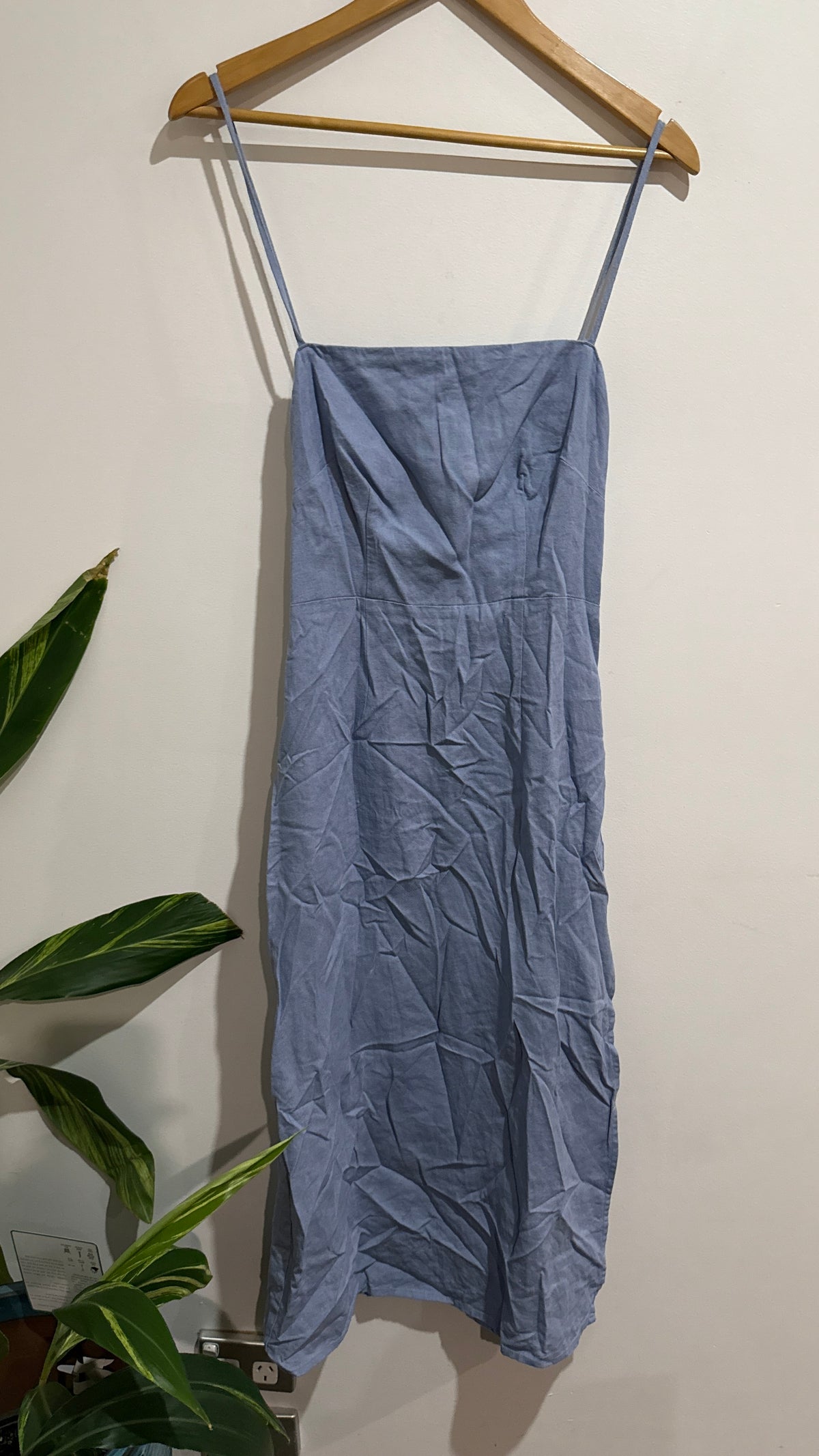 Glassons Size 8 Tie Back Slip Dress