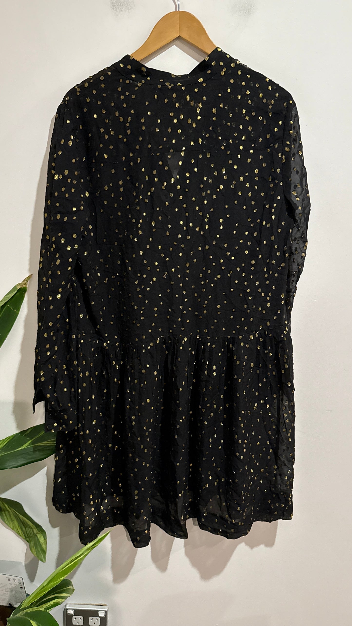 BCBGMAXAZRIA Long-sleeved Mini Dress Size L | U/Arm to U/Arm 52cm