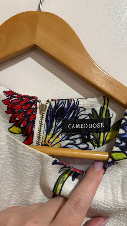Cameo Rose Sleeveless Cropped Top Size 8