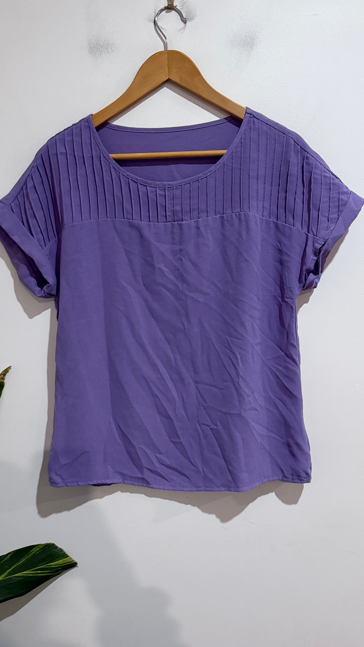 SHEIN Size S Pintuck Yoke Top