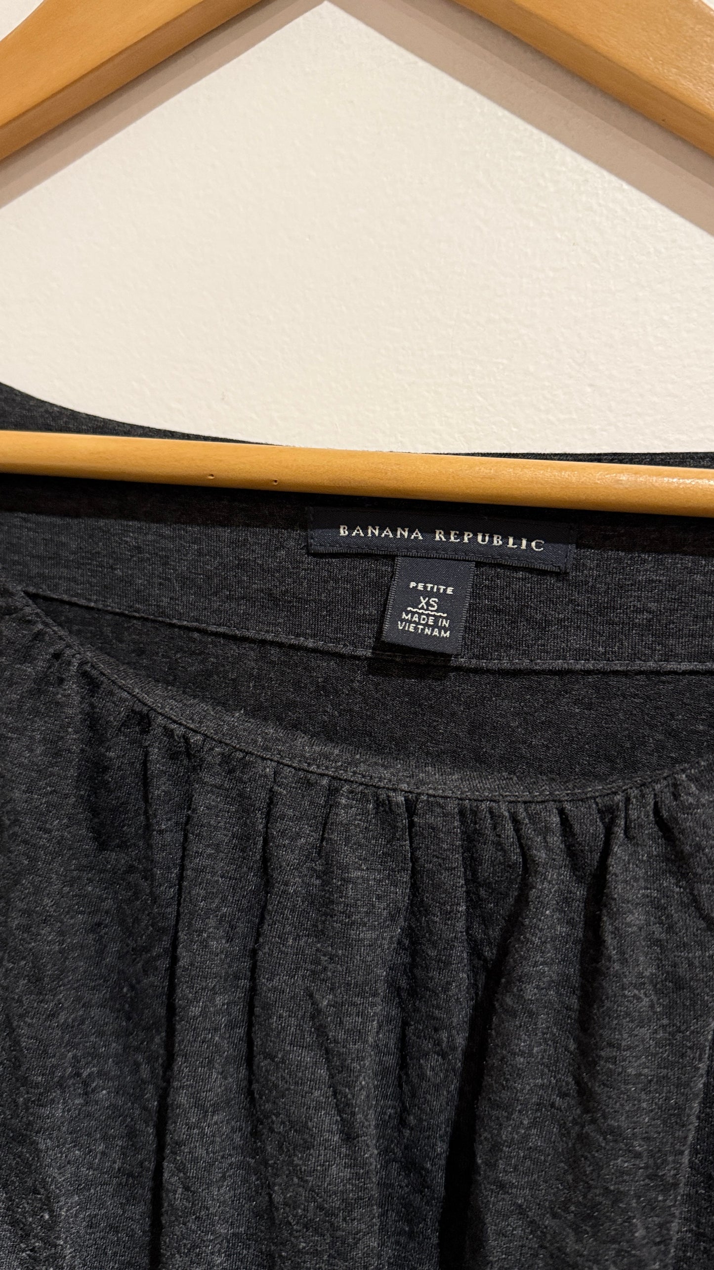 Banana Republic Size XS Petite Wrap Tie Top