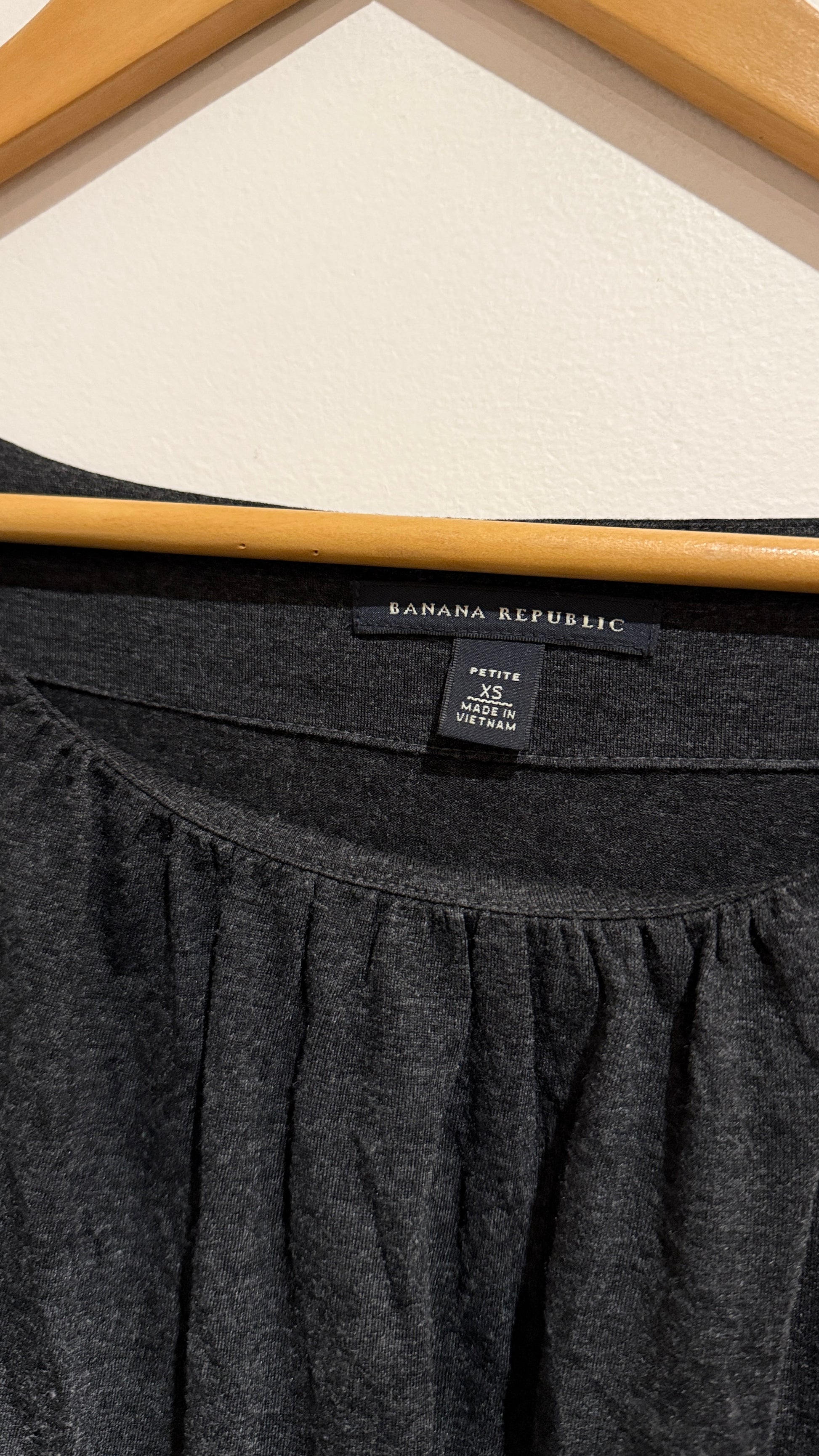Banana Republic Size XS Petite Wrap Tie Top