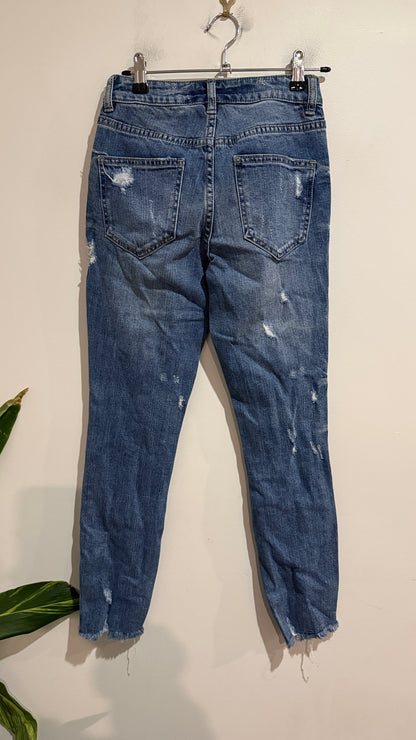 Decjuba Denim Size 6 Distressed Skinny Jeans