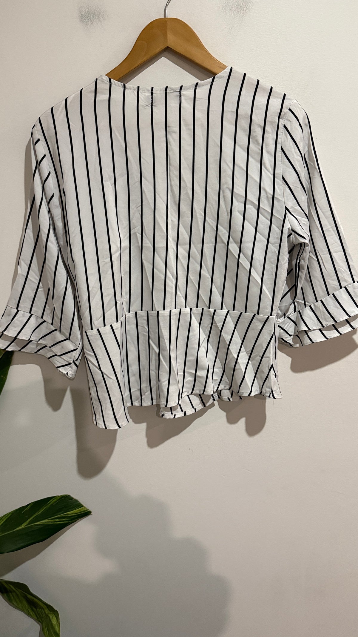 Mirrou Size 14 Pinstripe Wrap Top