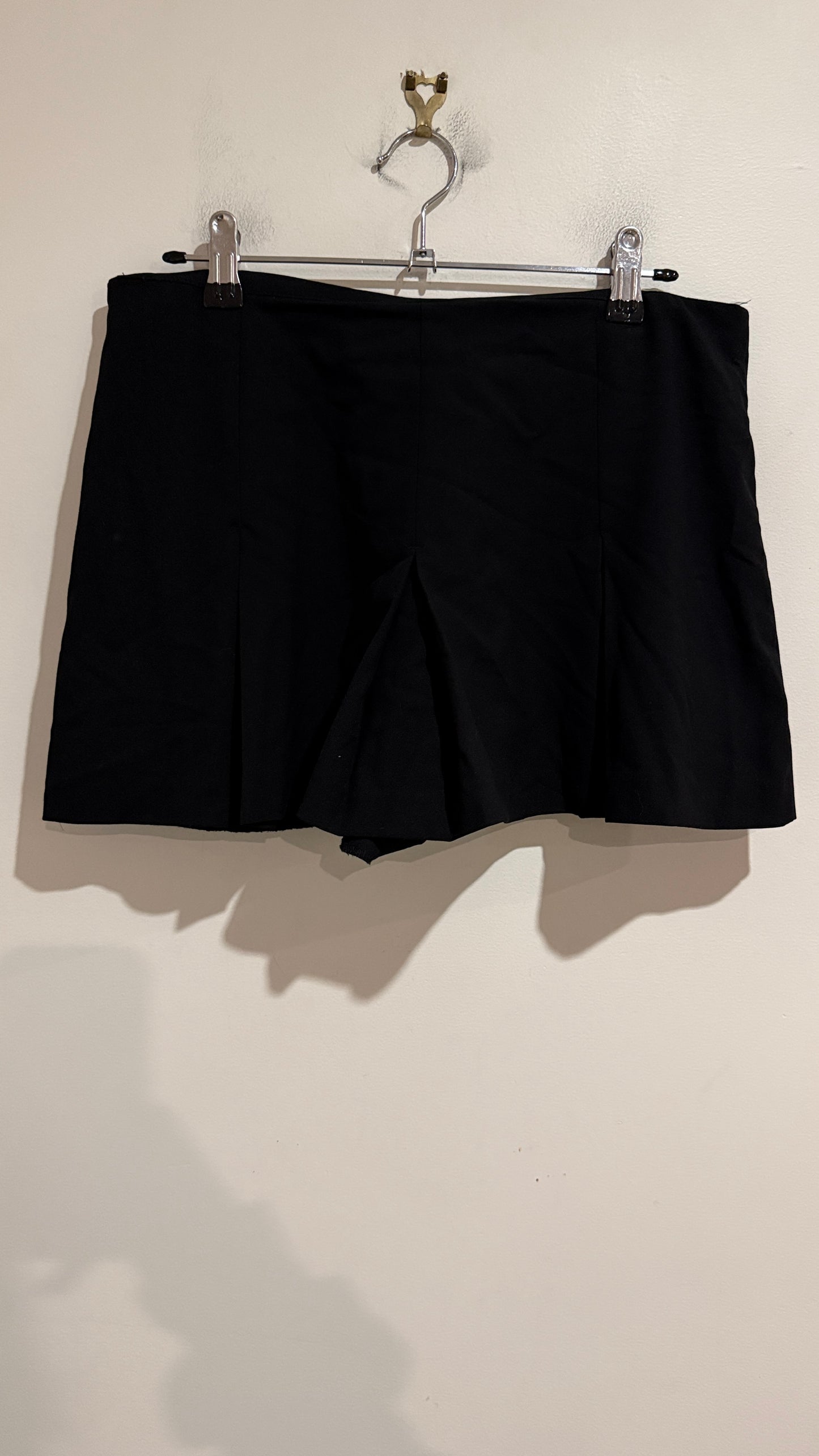 Zara Size S Black Skort