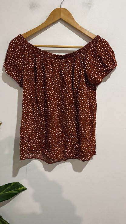 Oakridge Off-the-shoulder Top Size L