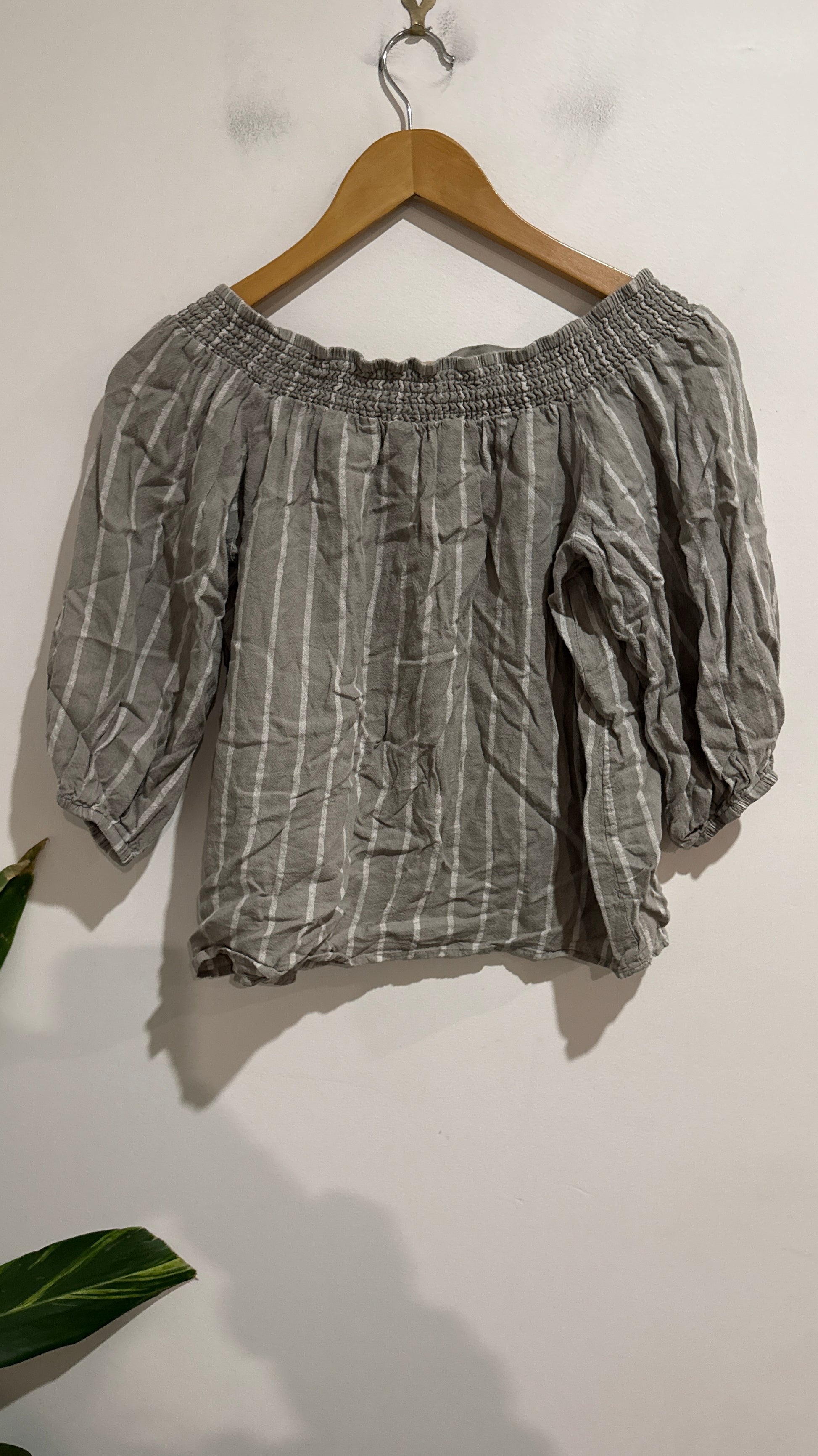 Glassons Striped Off-the-shoulder Top Size 10