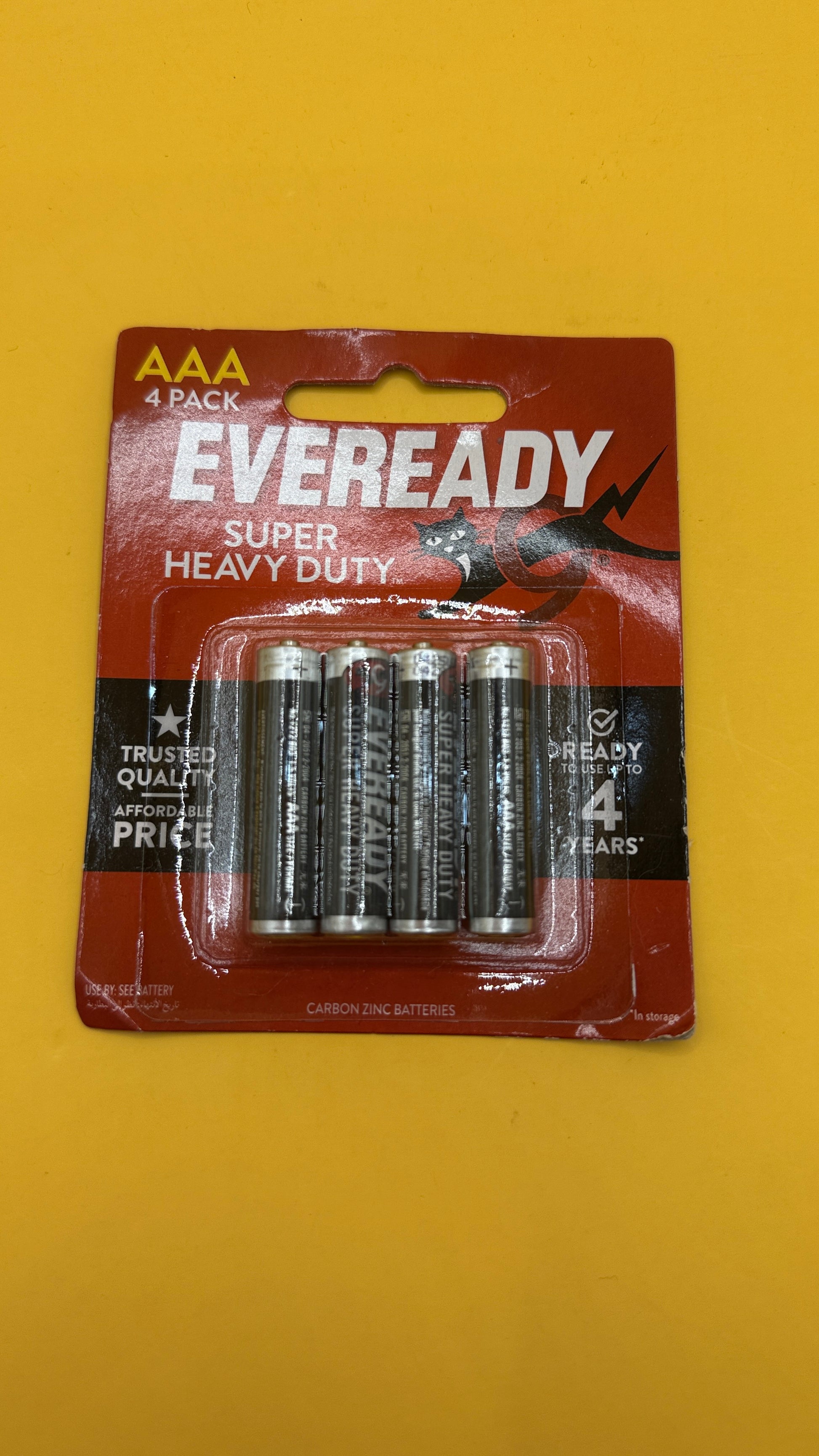 Eveready Super Heavy Duty AAA Batteries 4 Pack