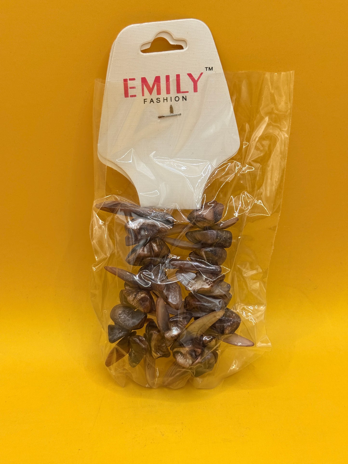 Emily Fashion Shell Chip Stretch Bracelet Brown