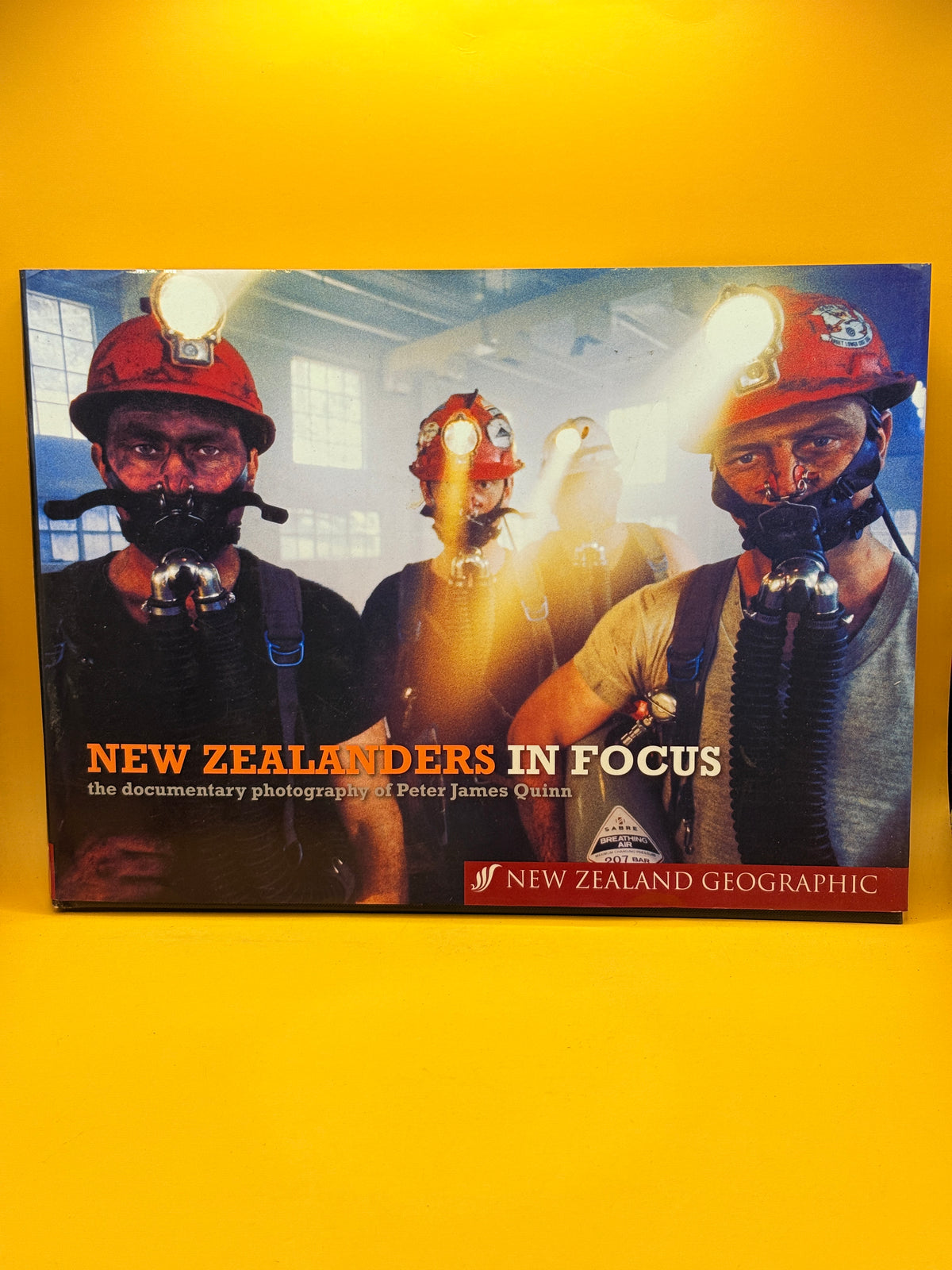 New Zealanders in Focus: The Documentary Photography of Peter James Quinn by Peter James Quinn