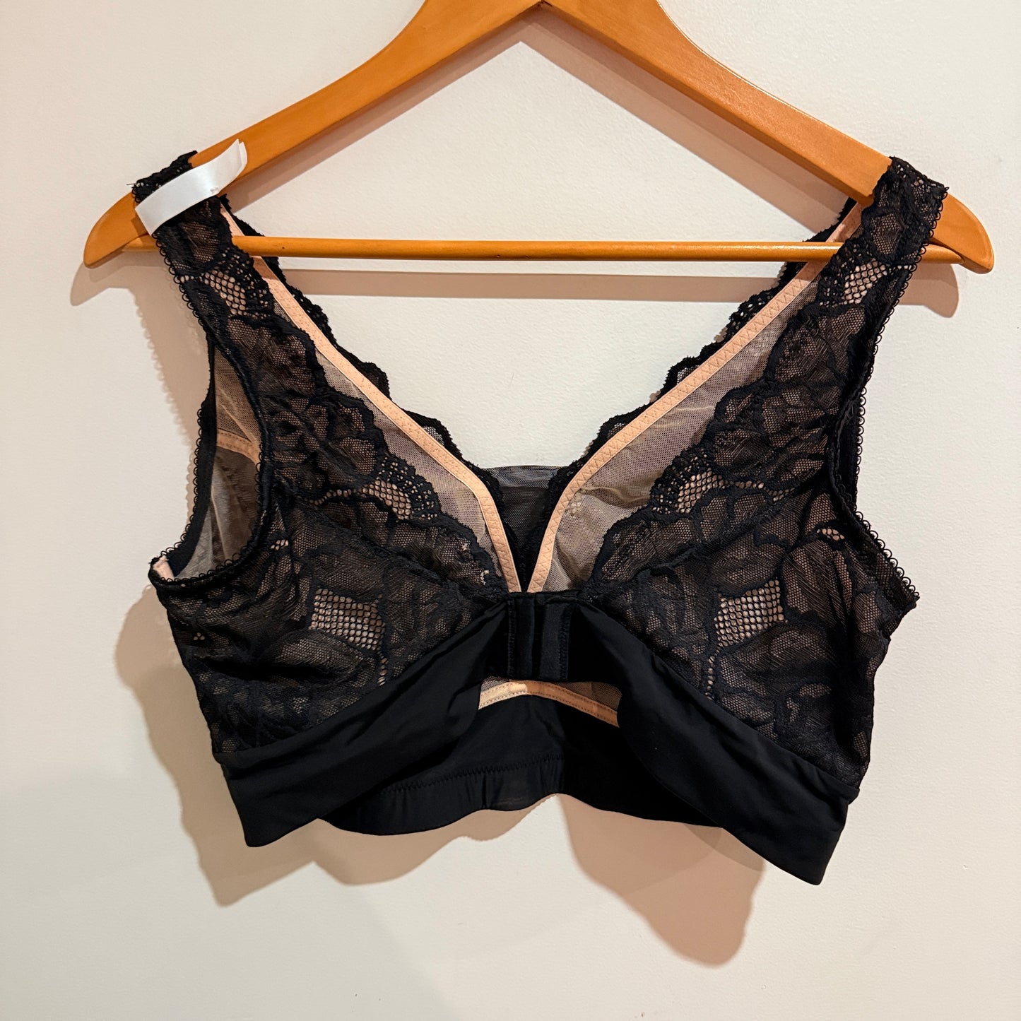 Playtexform Black Lace Bra Size 18DD