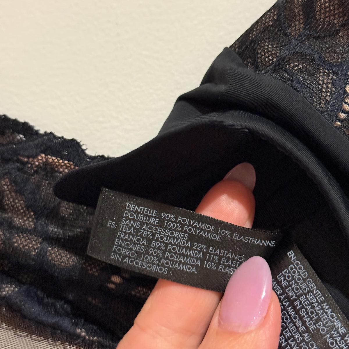 Playtexform Black Lace Bra Size 18DD