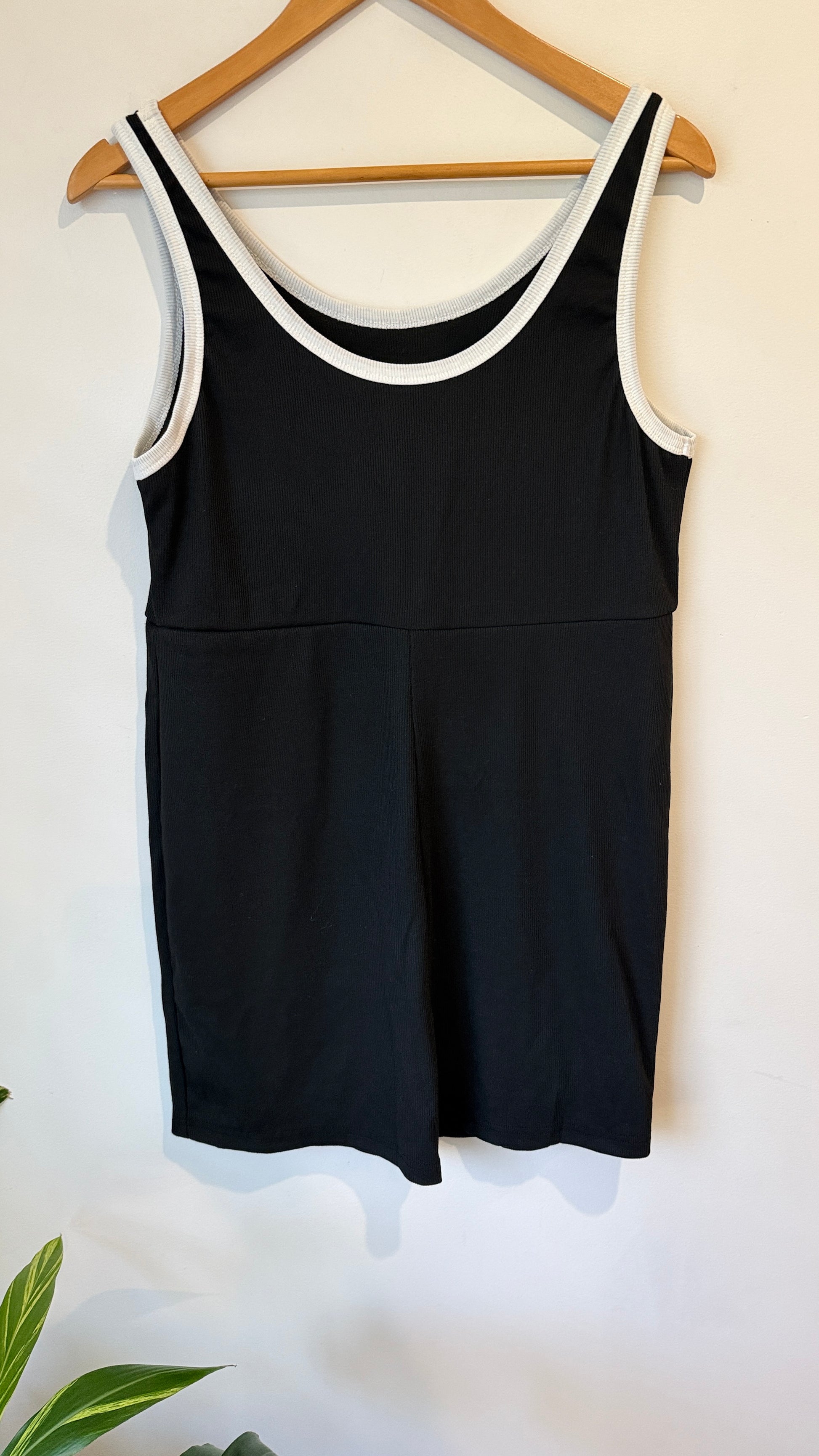 Brand Unknown Ribbed Tank Rompe U/Arm-u/Arm 47cm Size XL
