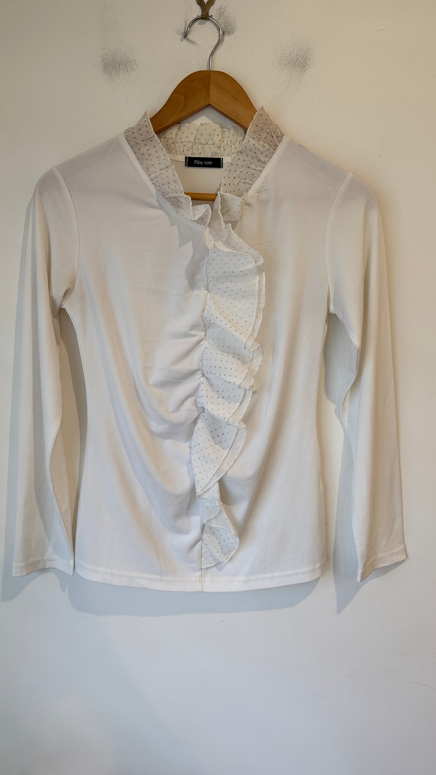 Pleu Voir Ruffle Trim Blouse Size U/arm to U/arm 42cm