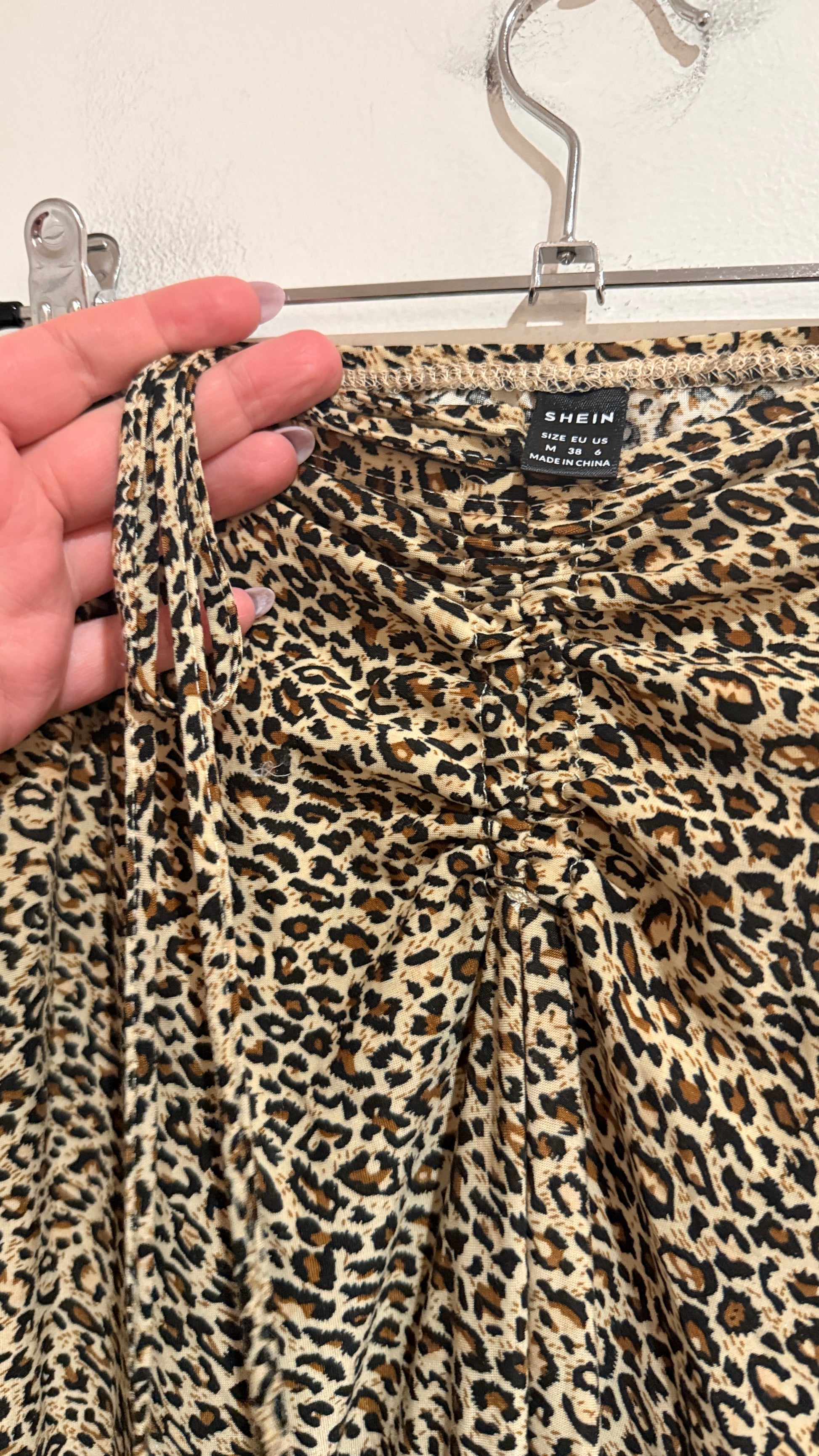 SHEIN Leopard Print Cinched Hem Pants Size M (EU/US 28/6)