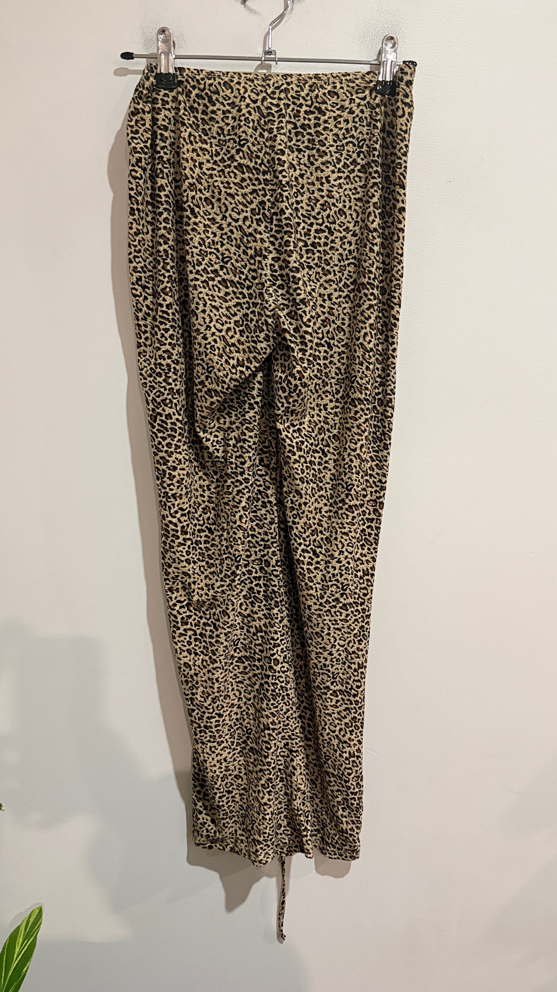 SHEIN Leopard Print Cinched Hem Pants Size M (EU/US 28/6)
