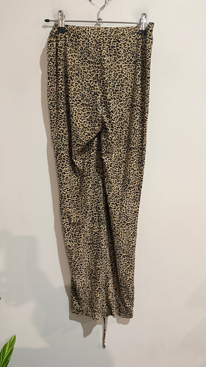 SHEIN Leopard Print Cinched Hem Pants Size M (EU/US 28/6)