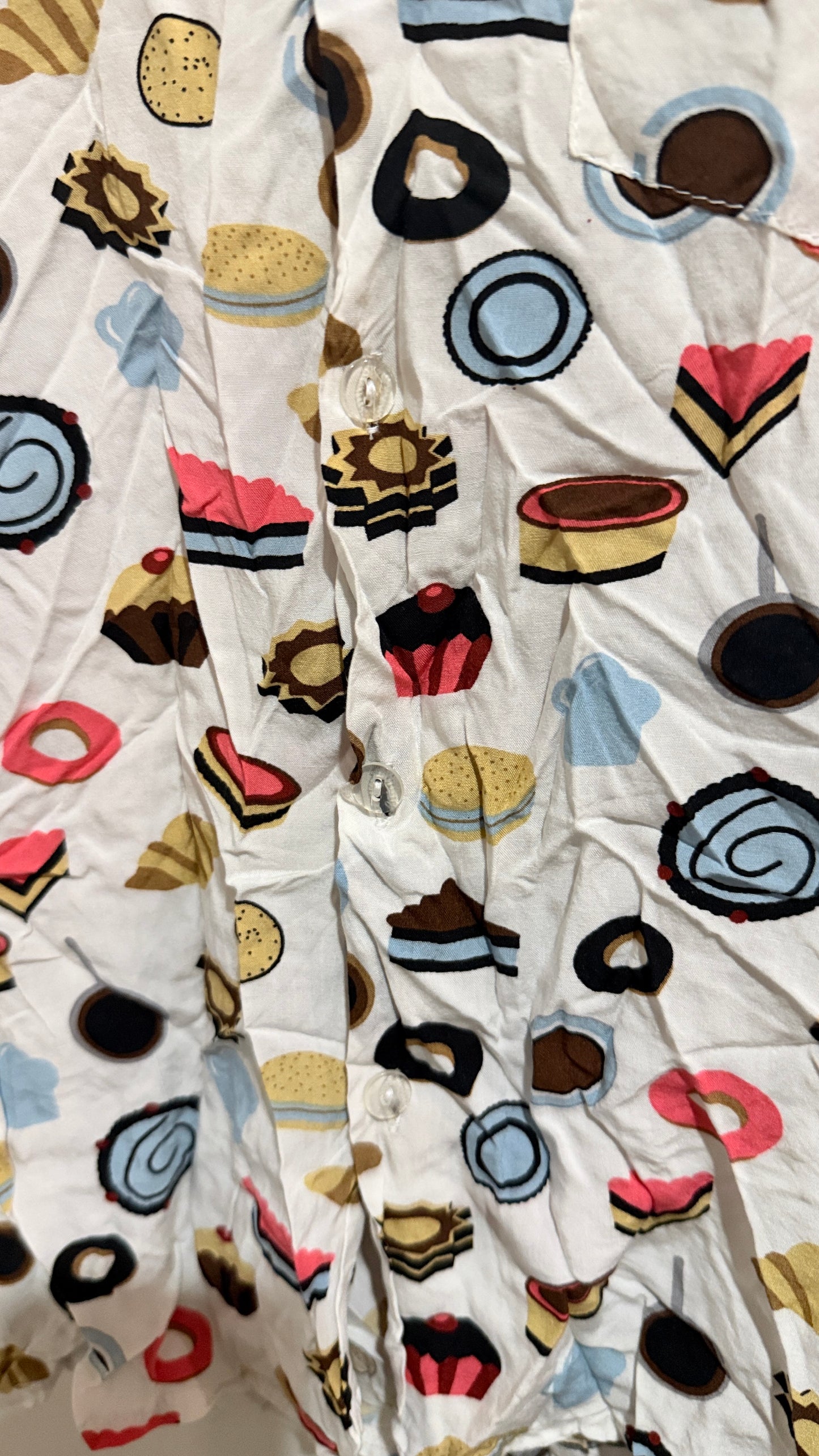 Brand Unknown Dessert Print Button-up Shirt Size U/arm to U/arm 45cm