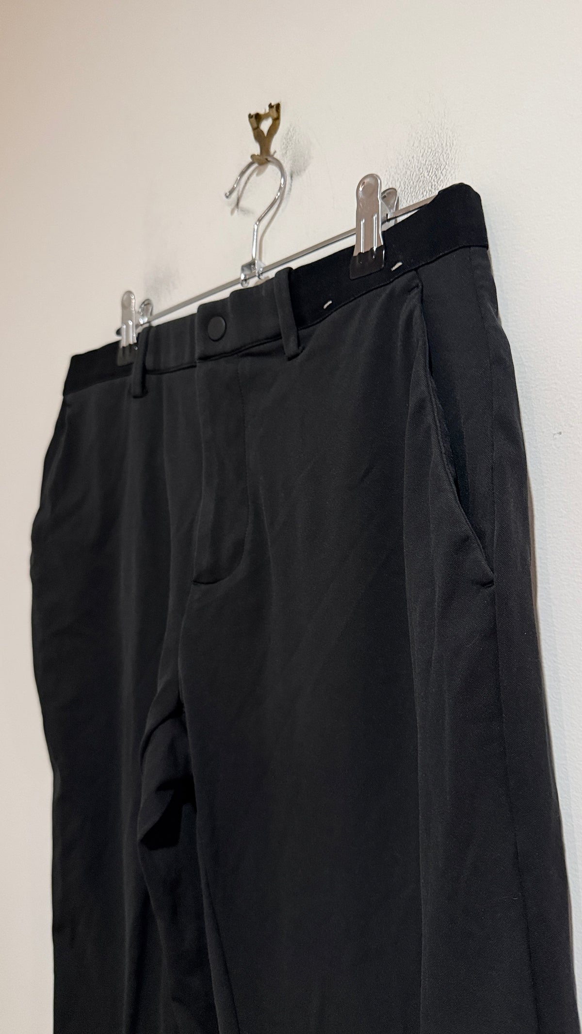 Uniqlo Smart Ankle Pants Size 31 (waist)