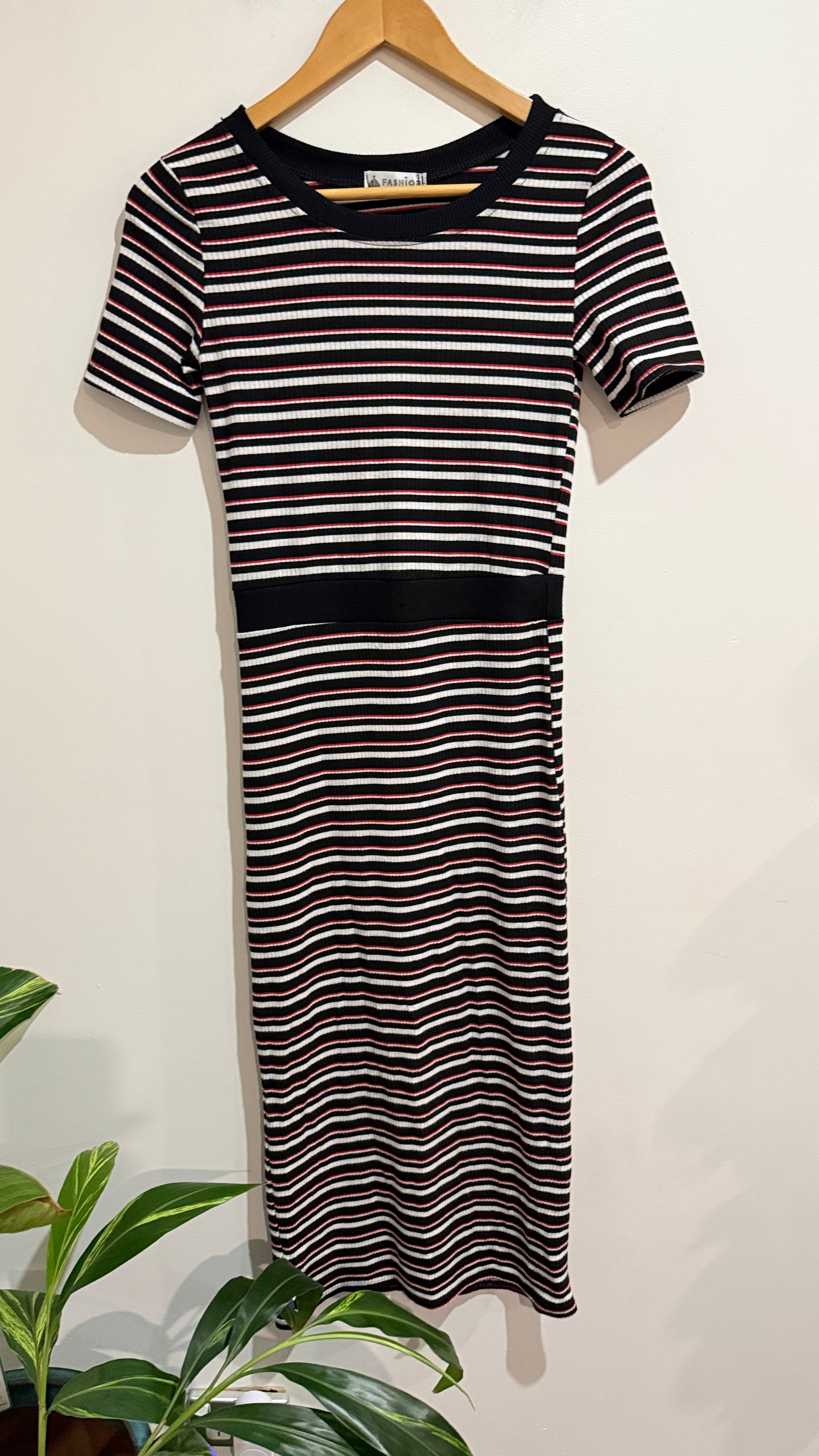 Fashion Striped Ribbed Midi Dress - 36cm u/arm