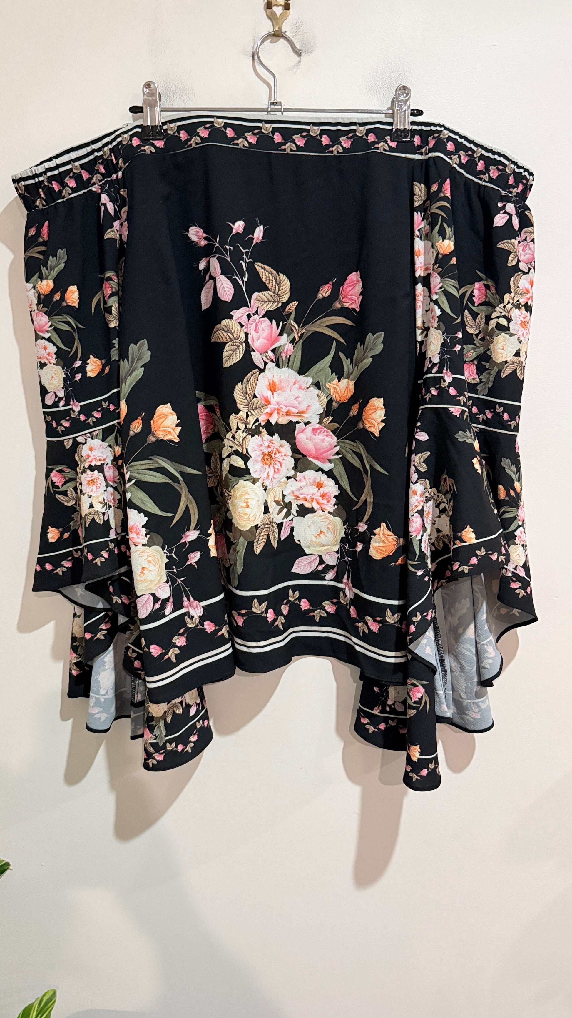 City Chic Black Floral Print Off the Shoulder Top Size S