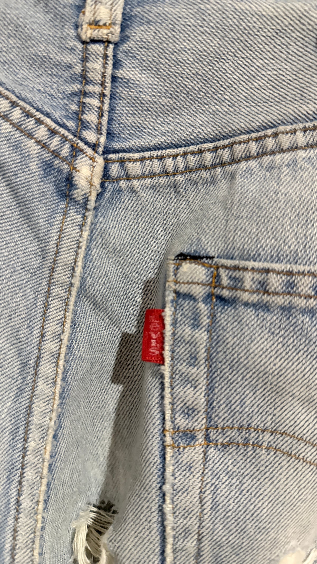 Vintage Levi's 501 Vintage Light Wash Button Fly Jeans Size W30 L34