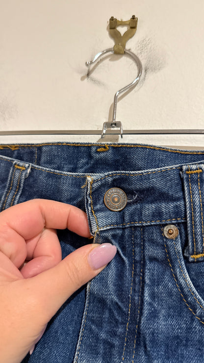 Vintage Levi's Mid Blue Jeans | Waist 68cm W27 L32