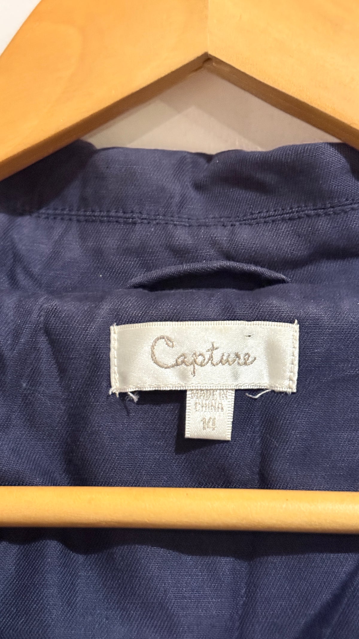 Capture Hooded Jacket Size 14