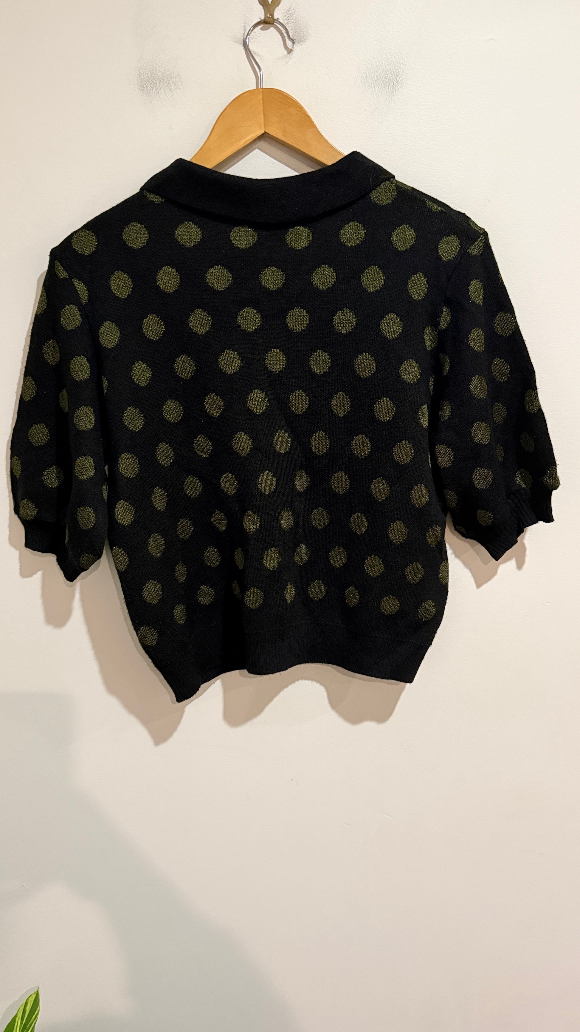 Kate Sylvester Polka Dot Collared Knit Top Size M U/arm to U/arm 50cm
