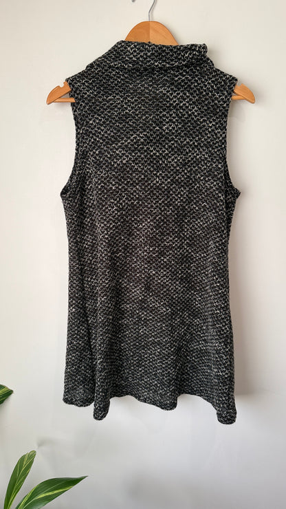Whispers Size L Cowl Neck Sleeveless Knit Top