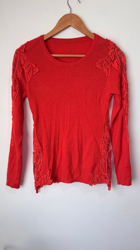 Brand Unknown Size U/Arm to U/Arm 39cm Wool Blend Top