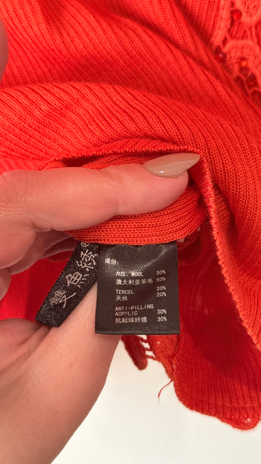 Brand Unknown Size U/Arm to U/Arm 39cm Wool Blend Top