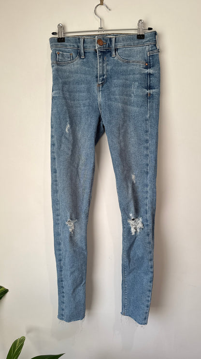 River Island Size UK 8R Distressed Skinny Jeans