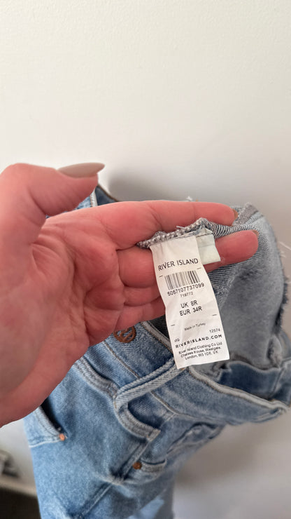 River Island Size UK 8R Distressed Skinny Jeans