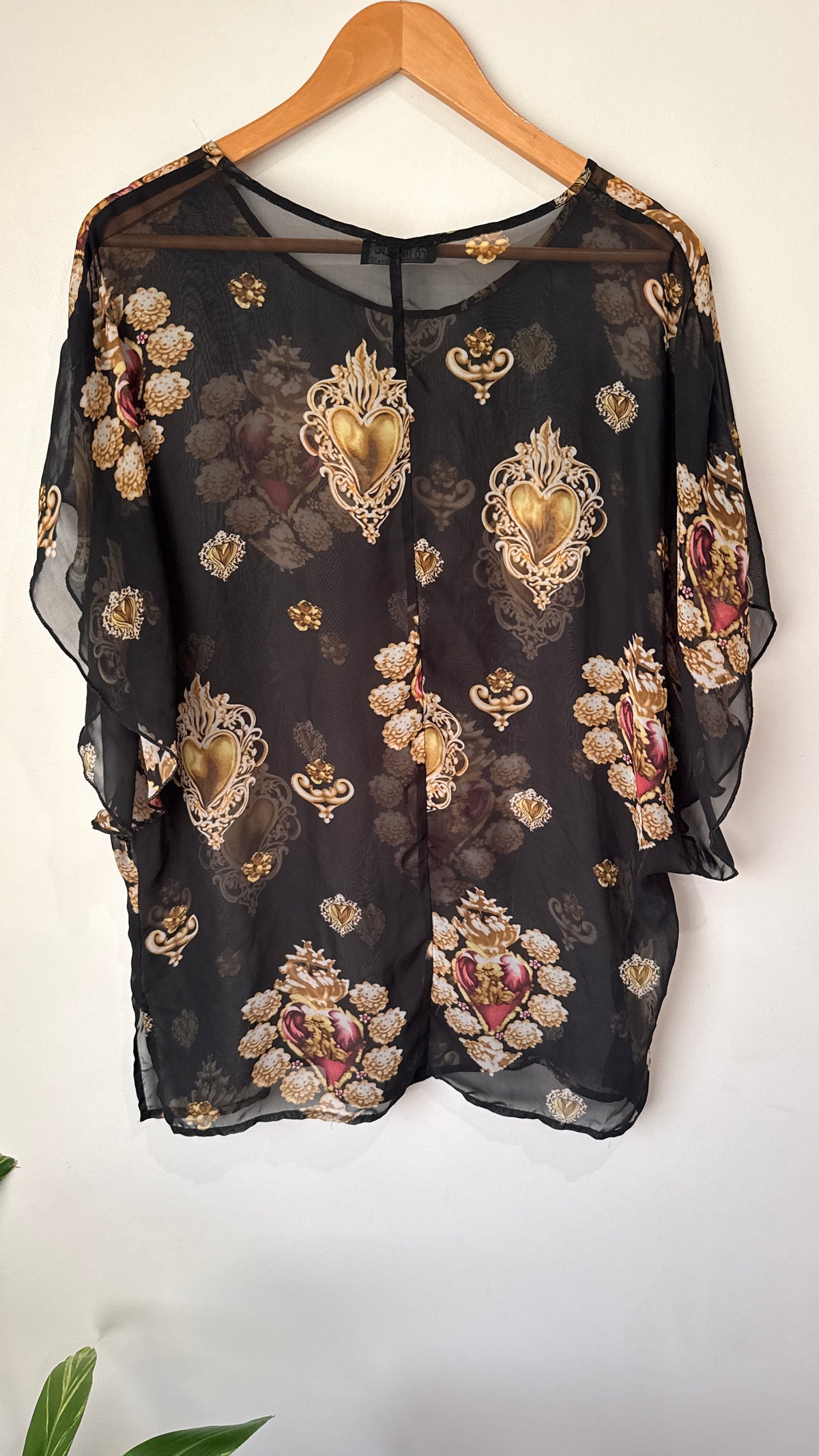 Merric Size 10 Sacred Heart Print Sheer Top