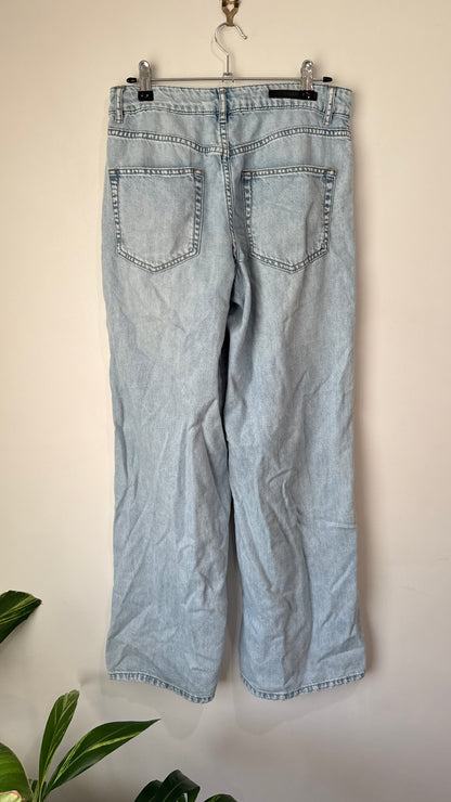Decjuba Size AU 8 Light Wash Wide Leg Jeans