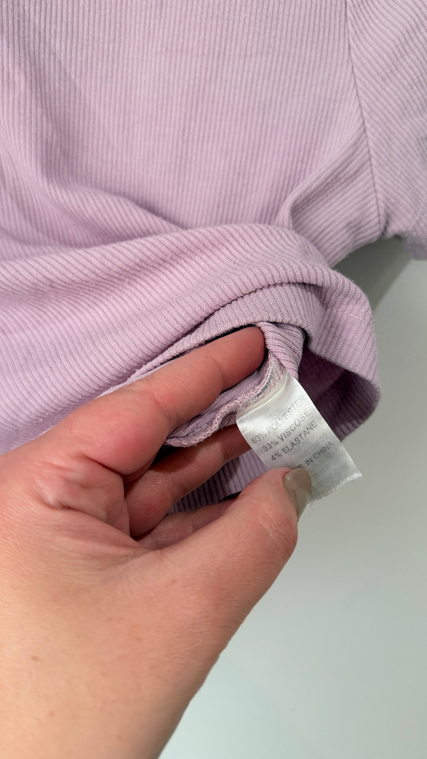 Glassons Size M Ribbed Mock Neck Crop Top