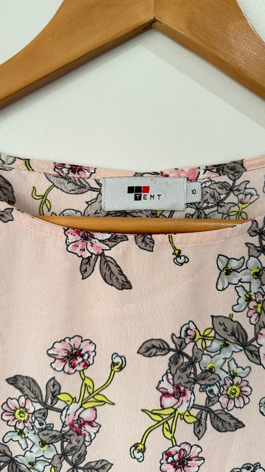 Temt Size 10 Floral Print Tie Front Top