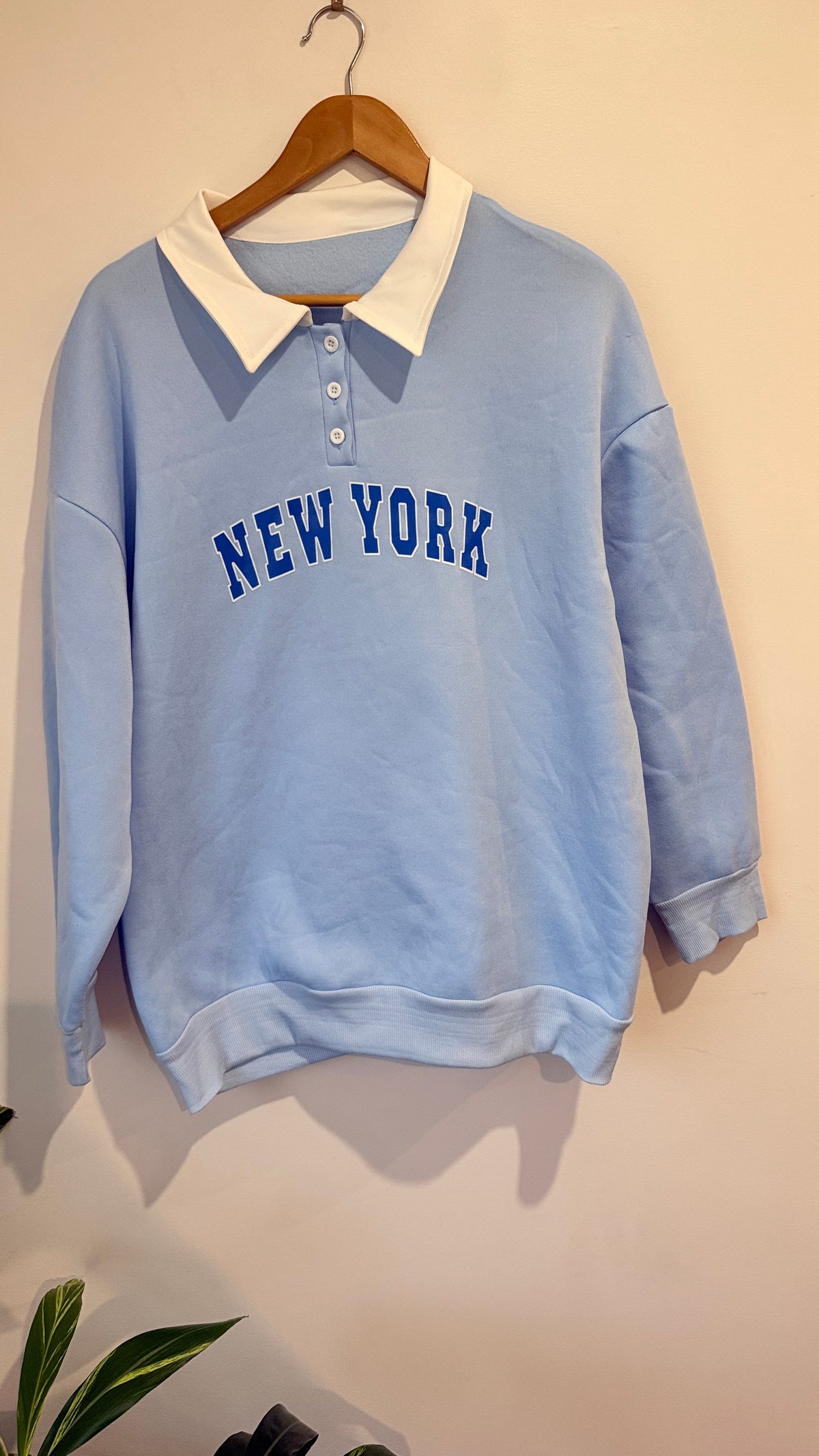 Brand Unknown Size 3XL | U/Arm to U/Arm 70cm New York Collared Sweatshirt