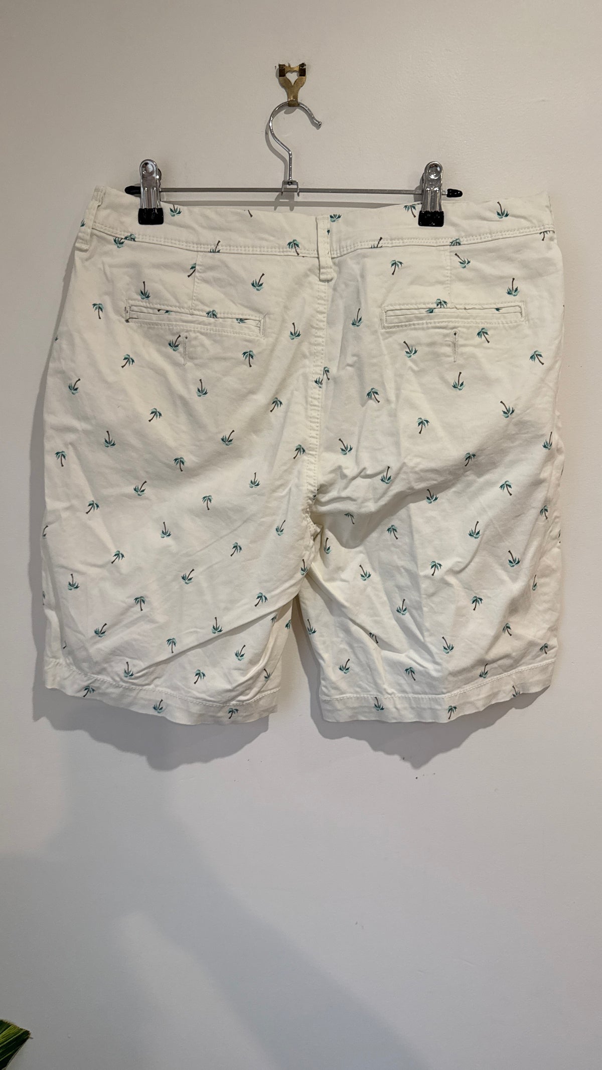 Aeropostale Size 31 | Waist 86cm Palm Tree Print Chino Shorts