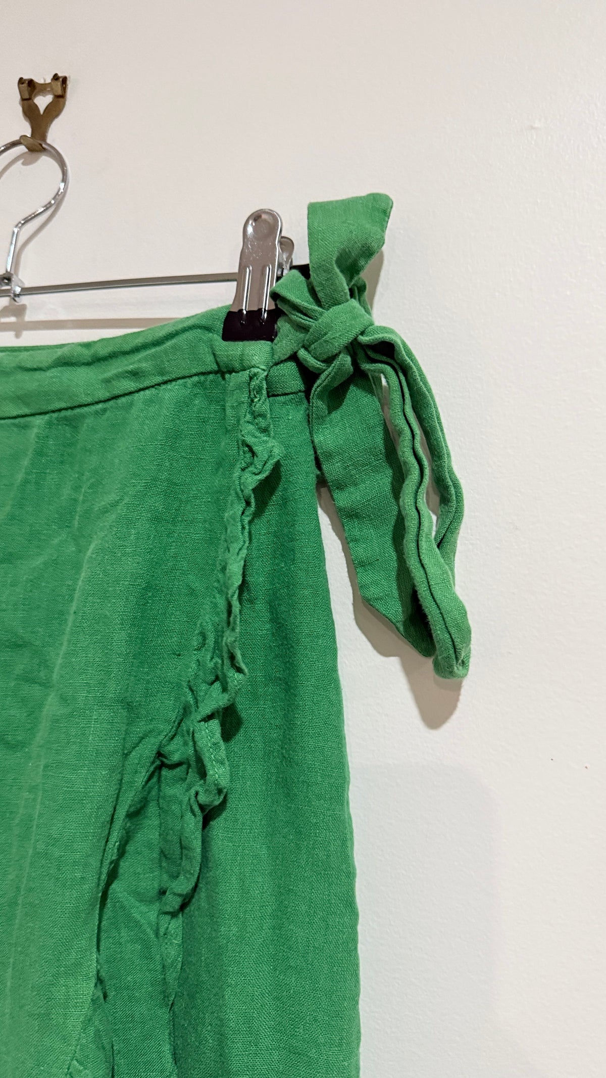 Zara Size XS Green Wrap Tie Ruffle Skirt